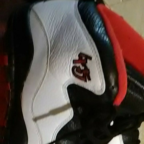 Shoes - Picture 2 of 2